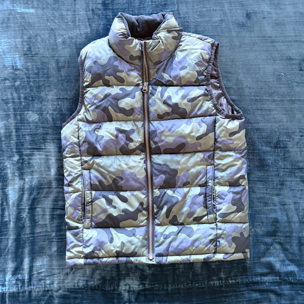 GAP Kids Camouflage Puffer Vest